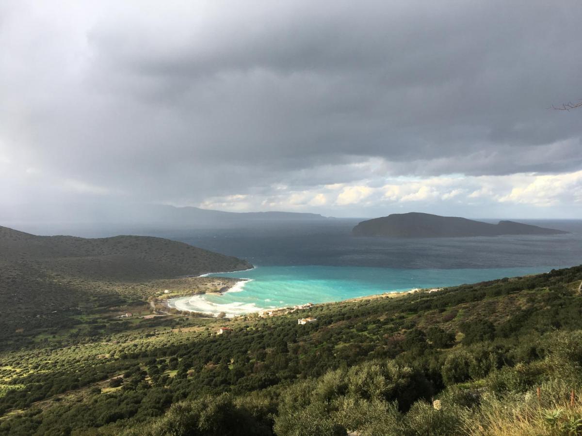 Villa Lir Tholos  Экстерьер фото