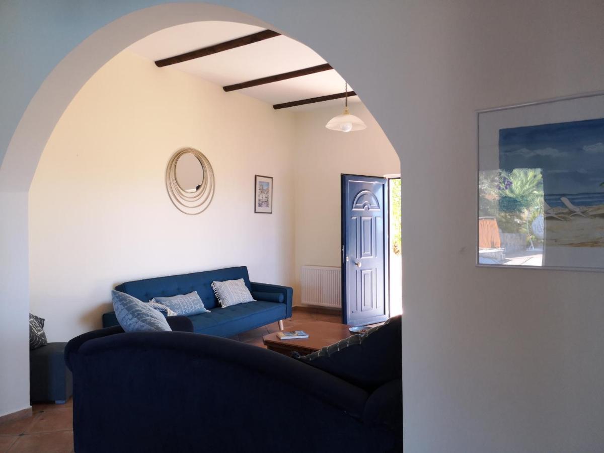 Villa Lir Tholos  Экстерьер фото